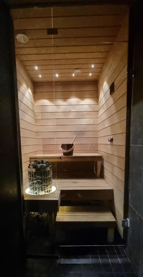רובניימי Luxury Villa Rauhankatu מראה חיצוני תמונה